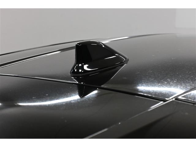 空力特性に優れた、シャークアンテナ装備！