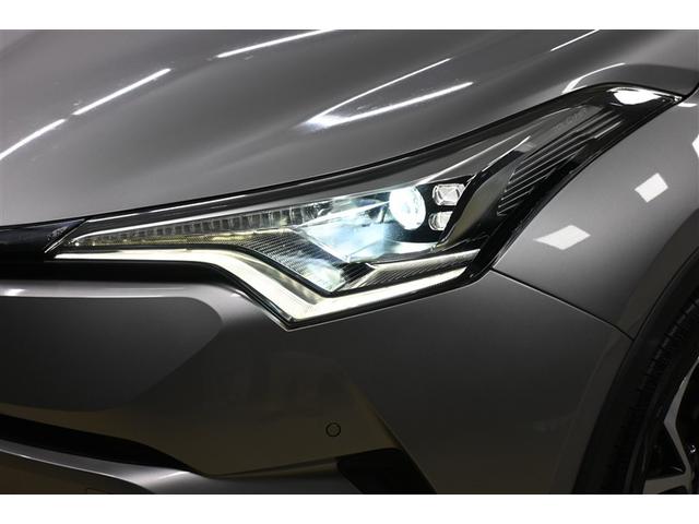 とても明るくデザイン性も良いヘットライトです。