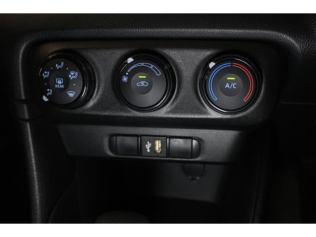 ヤリス Ｘ　衝突被害軽減システム　メモリーナビ　バックカメラ　ＥＴＣ　ドラレコ　ミュージックプレイヤー接続可　キーレス　ＣＶＴ　オートマ（11枚目）