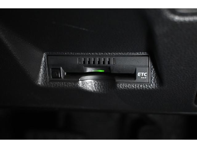 ヤリス Ｘ　衝突被害軽減システム　メモリーナビ　バックカメラ　ＥＴＣ　ドラレコ　ミュージックプレイヤー接続可　キーレス　ＣＶＴ　オートマ（24枚目）