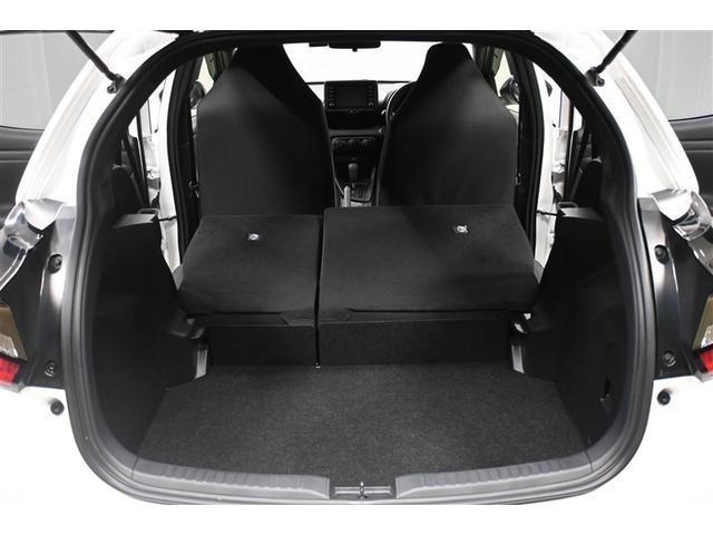 ヤリス Ｘ　衝突被害軽減システム　メモリーナビ　バックカメラ　ＥＴＣ　ドラレコ　ミュージックプレイヤー接続可　キーレス　ＣＶＴ　オートマ（31枚目）