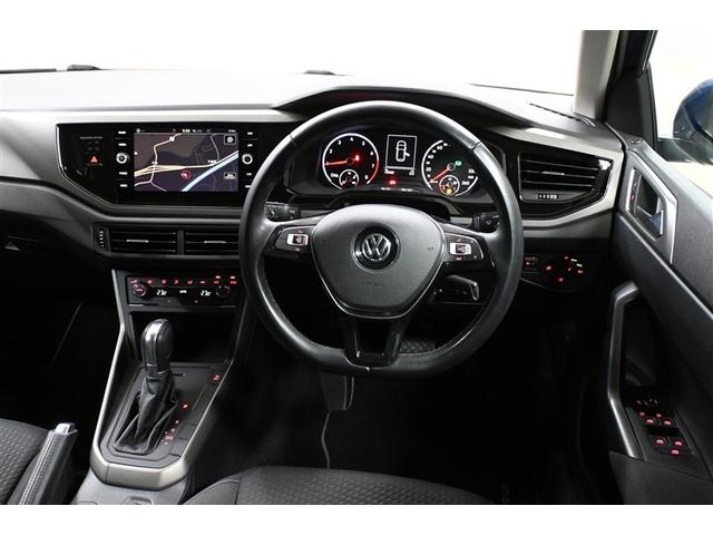 ポロ TSIコンフォートライン 衝突被害軽減システム オートクルーズコントロール メモリーナビ バックカメラ ETC フルセグ ミュージックプレイヤー接続可 DVD再生 CD アルミホイール キーレス オートマ(5枚目)