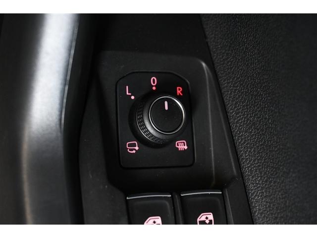 ポロ TSIコンフォートライン 衝突被害軽減システム オートクルーズコントロール メモリーナビ バックカメラ ETC フルセグ ミュージックプレイヤー接続可 DVD再生 CD アルミホイール キーレス オートマ(27枚目)