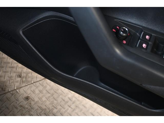 ポロ TSIコンフォートライン 衝突被害軽減システム オートクルーズコントロール メモリーナビ バックカメラ ETC フルセグ ミュージックプレイヤー接続可 DVD再生 CD アルミホイール キーレス オートマ(28枚目)