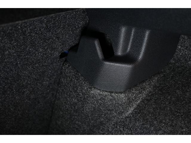 ポロ TSIコンフォートライン 衝突被害軽減システム オートクルーズコントロール メモリーナビ バックカメラ ETC フルセグ ミュージックプレイヤー接続可 DVD再生 CD アルミホイール キーレス オートマ(33枚目)