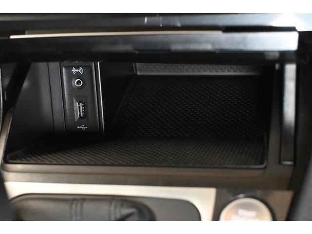 ゴルフ ＴＳＩコンフォートライン　マイスター　衝突被害軽減システム　オートクルーズコントロール　ＬＥＤヘッドランプ　メモリーナビ　バックカメラ　ＥＴＣ　ドラレコ　フルセグ　ミュージックプレイヤー接続可　ＤＶＤ再生　ＣＤ　アルミホイール　キーレス（10枚目）