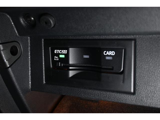 ゴルフ ＴＳＩコンフォートライン　マイスター　衝突被害軽減システム　オートクルーズコントロール　ＬＥＤヘッドランプ　メモリーナビ　バックカメラ　ＥＴＣ　ドラレコ　フルセグ　ミュージックプレイヤー接続可　ＤＶＤ再生　ＣＤ　アルミホイール　キーレス（18枚目）