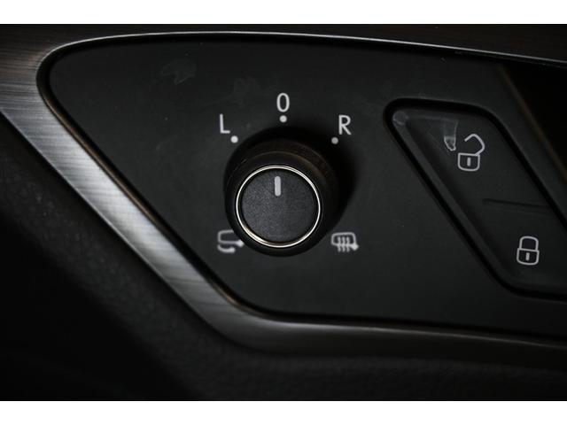 ゴルフ ＴＳＩコンフォートライン　マイスター　衝突被害軽減システム　オートクルーズコントロール　ＬＥＤヘッドランプ　メモリーナビ　バックカメラ　ＥＴＣ　ドラレコ　フルセグ　ミュージックプレイヤー接続可　ＤＶＤ再生　ＣＤ　アルミホイール　キーレス（25枚目）