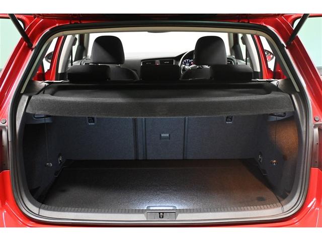 ゴルフ ＴＳＩコンフォートライン　マイスター　衝突被害軽減システム　オートクルーズコントロール　ＬＥＤヘッドランプ　メモリーナビ　バックカメラ　ＥＴＣ　ドラレコ　フルセグ　ミュージックプレイヤー接続可　ＤＶＤ再生　ＣＤ　アルミホイール　キーレス（29枚目）