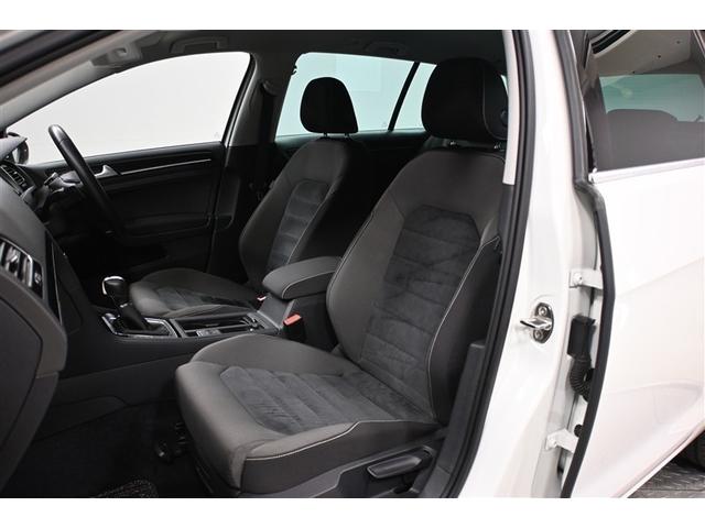 まるごとクリーニングでは前席シート下まで徹底洗浄。消臭＆除菌効果あり、更に清潔感がＵＰ！