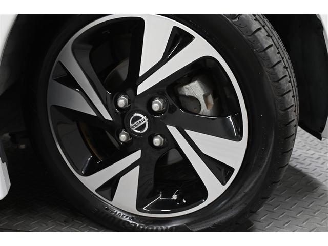 デイズ ハイウェイスター　Ｇターボプロパイロットエディション　ハイブリッド　衝突被害軽減システム　オートクルーズコントロール　ＬＥＤヘッドランプ　メモリーナビ　バックカメラ　ＥＴＣ　ドラレコ　フルセグ　ＤＶＤ再生　ＣＤ　アルミホイール　スマートキー　キーレス（33枚目）