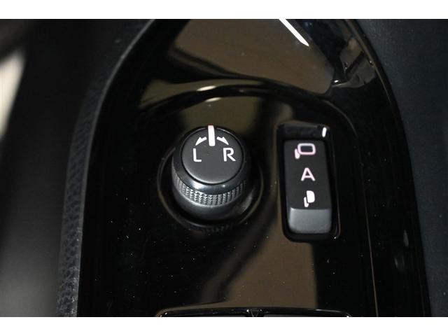 ヴォクシー ハイブリッドＺＳ　煌ＩＩＩ　ハイブリッド　衝突被害軽減システム　両側電動スライド　オートクルーズコントロール　ＬＥＤヘッドランプ　メモリーナビ　後席モニター　バックカメラ　ＥＴＣ　ドラレコ　フルセグ　ミュージックプレイヤー接続可（26枚目）