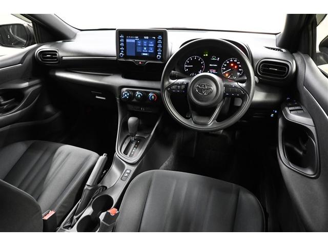 ヤリス X 衝突被害軽減システム バックカメラ ミュージックプレイヤー接続可 スマートキー キーレス CVT オートマ(2枚目)