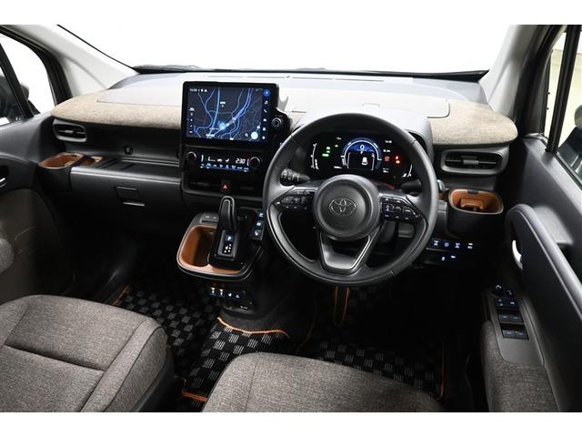 シエンタ ハイブリッドZ ハイブリッド 衝突被害軽減システム 両側電動スライド オートクルーズコントロール LEDヘッドランプ 100V電源 メモリーナビ バックカメラ ETC ドラレコ フルセグ ミュージックプレイヤー接続可(4枚目)