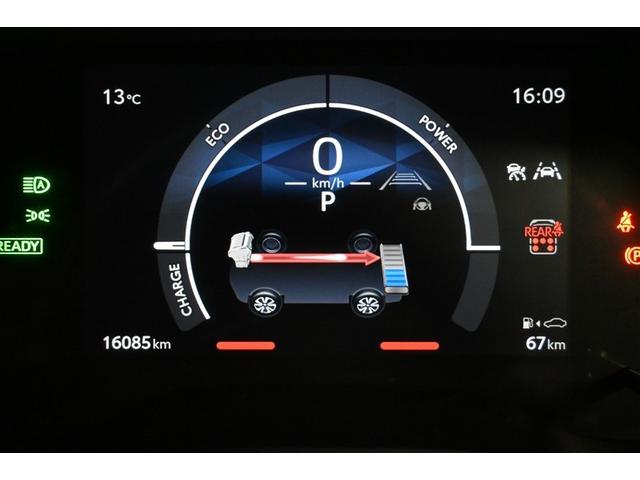 シエンタ ハイブリッドZ ハイブリッド 衝突被害軽減システム 両側電動スライド オートクルーズコントロール LEDヘッドランプ 100V電源 メモリーナビ バックカメラ ETC ドラレコ フルセグ ミュージックプレイヤー接続可(6枚目)