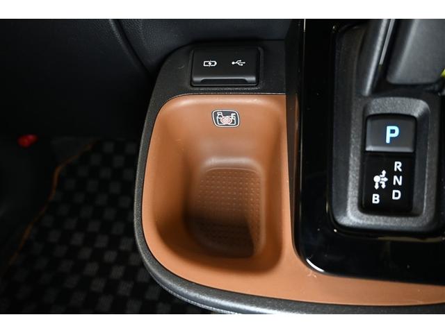 シエンタ ハイブリッドZ ハイブリッド 衝突被害軽減システム 両側電動スライド オートクルーズコントロール LEDヘッドランプ 100V電源 メモリーナビ バックカメラ ETC ドラレコ フルセグ ミュージックプレイヤー接続可(13枚目)