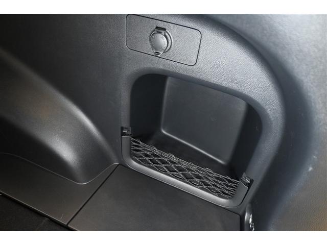 ＲＡＶ４ アドベンチャー　４ＷＤ　衝突被害軽減システム　サンルーフ　オートクルーズコントロール　ＬＥＤヘッドランプ　メモリーナビ　バックカメラ　ＥＴＣ　ミュージックプレイヤー接続可　アルミホイール　スマートキー　キーレス（30枚目）