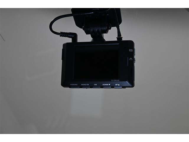 フォレスター ２．０ｉ－Ｌ　アイサイト　４ＷＤ　衝突被害軽減システム　オートクルーズコントロール　ＬＥＤヘッドランプ　メモリーナビ　バックカメラ　ＥＴＣ　ドラレコ　フルセグ　ミュージックプレイヤー接続可　ＤＶＤ再生　ＣＤ　アルミホイール（18枚目）