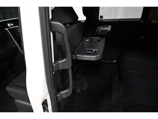 ルーミー カスタムＧ－Ｔ　衝突被害軽減システム　両側電動スライド　オートクルーズコントロール　ＬＥＤヘッドランプ　バックカメラ　ＥＴＣ　ドラレコ　フルセグ　ミュージックプレイヤー接続可　アルミホイール　スマートキー　キーレス（26枚目）