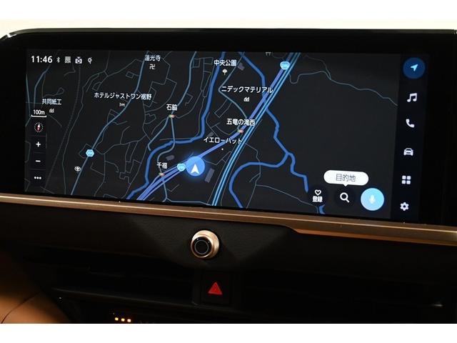 クラウンスポーツ Ｚ　４ＷＤ　ハイブリッド　衝突被害軽減システム　革シート　オートクルーズコントロール　ＬＥＤヘッドランプ　１００Ｖ電源　メモリーナビ　バックカメラ　ＥＴＣ　ドラレコ　フルセグ　ミュージックプレイヤー接続可（9枚目）