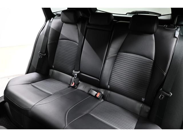 カローラツーリング ハイブリッド　ダブルバイビー　ハイブリッド　衝突被害軽減システム　オートクルーズコントロール　ＬＥＤヘッドランプ　１００Ｖ電源　メモリーナビ　バックカメラ　ＥＴＣ　ドラレコ　フルセグ　ミュージックプレイヤー接続可　アルミホイール（28枚目）