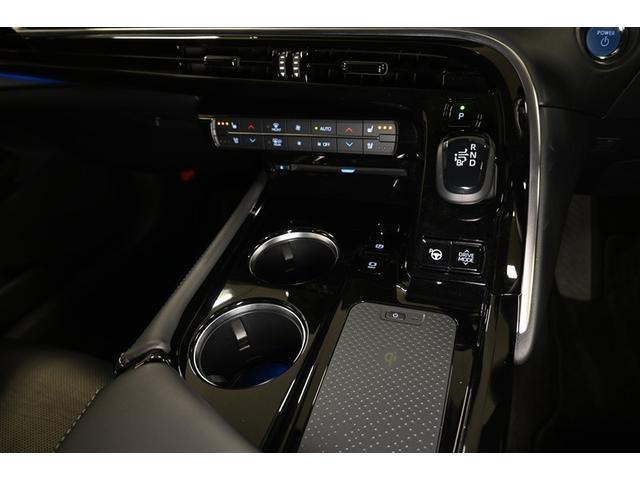 ��������܂Ƃ܂������̂���@�e����X�C�b�`�Ȃǂ��g���₷���ʒu�ɔz�u����Ă��܂���B