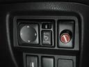 狭い場所も苦になりません。電動格納ドアミラー装備。