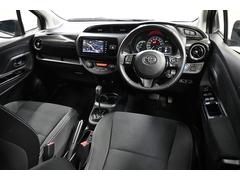 自動車保険も当社にお任せください。お客様のニーズに合わせた保証内容のご提案をいたします。 4