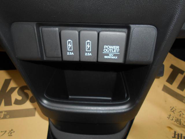 プレミアム 走行距離少ない4593KMフロントドライブレコーダー付(29枚目)