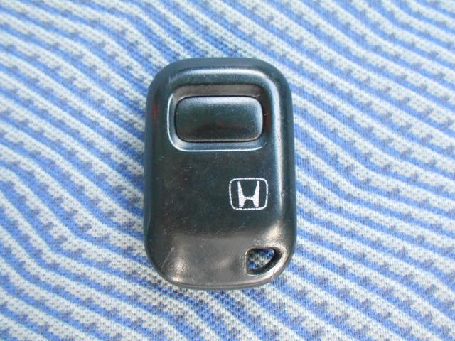 アクティバン ＳＤＸ　マニュアル５速ＭＴ車　初度平成２４年７月　走行５１３１１ＫＭ　車検令和８年７月１９日迄　アラバスターシルバーＭ　４ナンバー貨物車　エアコン　パワステ　ＡＭ／ＦＭラジオ　キーレスエントリー（24枚目）