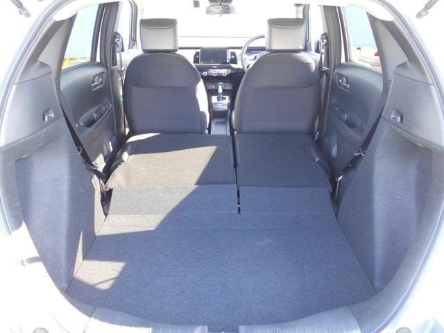 フィット クロスター　当社レンタカーＵＰ　初度令和５年１１月　車検整備付　走行１００３３ＫＭ　純正ナビ＋リヤカメラ＋ＥＴＣ＋ドラレコＦＲ　純正１６インチＡＷ　ＬＥＤヘッドライト　スマートキー（15枚目）