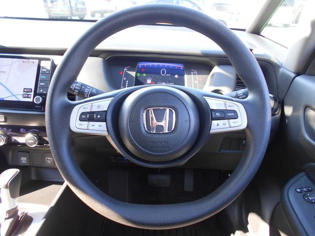 フィット クロスター　当社レンタカーＵＰ　初度令和５年１１月　車検整備付　走行１００３３ＫＭ　純正ナビ＋リヤカメラ＋ＥＴＣ＋ドラレコＦＲ　純正１６インチＡＷ　ＬＥＤヘッドライト　スマートキー（21枚目）