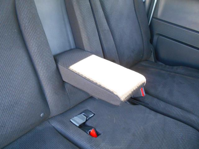 フリード Ｇ　ジャストセレクション　初度平成２７年４月　車検整備付き　走行８１９５９ＫＭ　３列シート７人乗り　２列目ベンチシート　両側スライドドア片側電動スライドドア　純正ナビ＋リヤカメラ＋ＥＴＣ＋フルセグ（22枚目）