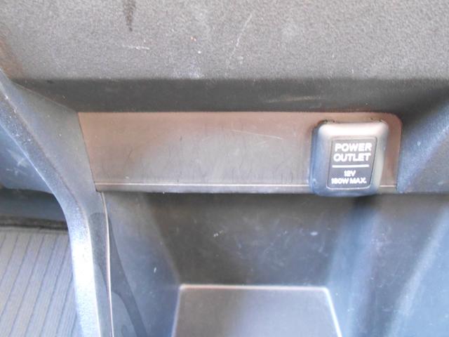 フリード Ｇ　ジャストセレクション　初度平成２７年４月　車検整備付き　走行８１９５９ＫＭ　３列シート７人乗り　２列目ベンチシート　両側スライドドア片側電動スライドドア　純正ナビ＋リヤカメラ＋ＥＴＣ＋フルセグ（37枚目）