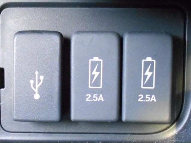 N-BOXカスタム Lターボ ターボ車 初度令和3年11月 車検令和8年11月28日 走行21203KM 純正15インチAW 両側電動スライドドア 純正ナビ+リヤカメラ+ドラレコFR+BTオーディオ対応 軽自動車 4人乗り(39枚目)