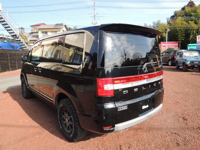 デリカD:5 G ナビパッケージ パートタイム4WD・ブラックマイカ・純正HDDナビ・フロント&リア&サイドカメラ・ビルトインETC・パワースライドドア・社外16AW&マッドタイヤ・HIDヘッドライト・タイミングチェーン式(6枚目)