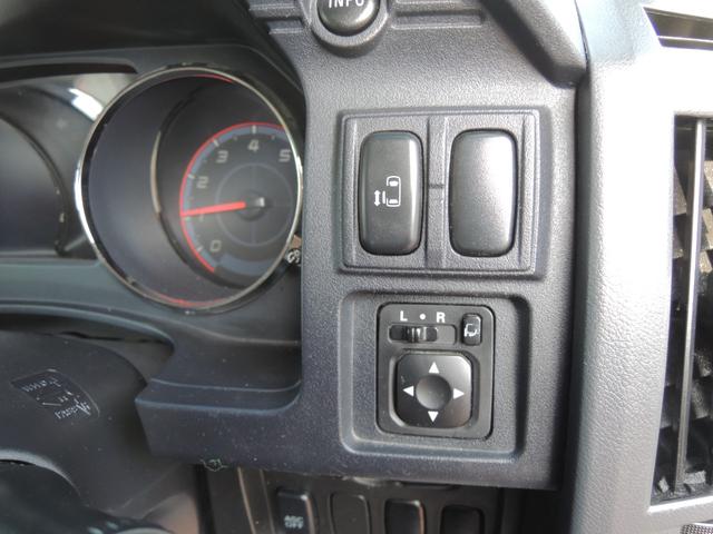 デリカD:5 G ナビパッケージ パートタイム4WD・ブラックマイカ・純正HDDナビ・フロント&リア&サイドカメラ・ビルトインETC・パワースライドドア・社外16AW&マッドタイヤ・HIDヘッドライト・タイミングチェーン式(15枚目)