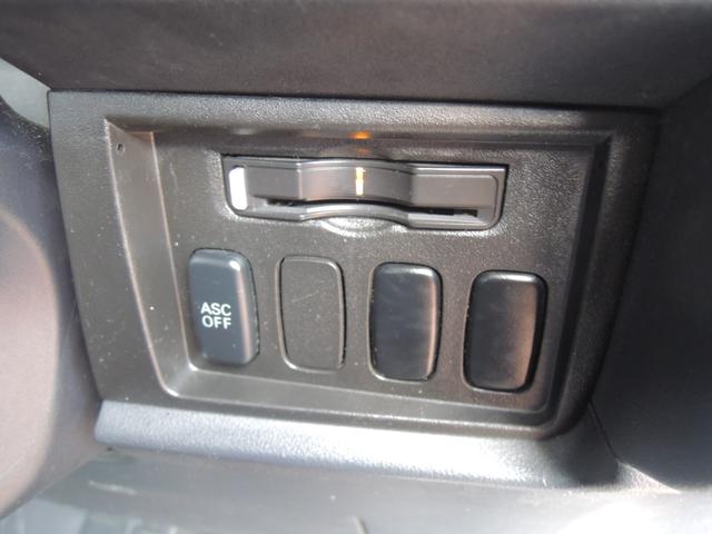 デリカD:5 G ナビパッケージ パートタイム4WD・ブラックマイカ・純正HDDナビ・フロント&リア&サイドカメラ・ビルトインETC・パワースライドドア・社外16AW&マッドタイヤ・HIDヘッドライト・タイミングチェーン式(16枚目)