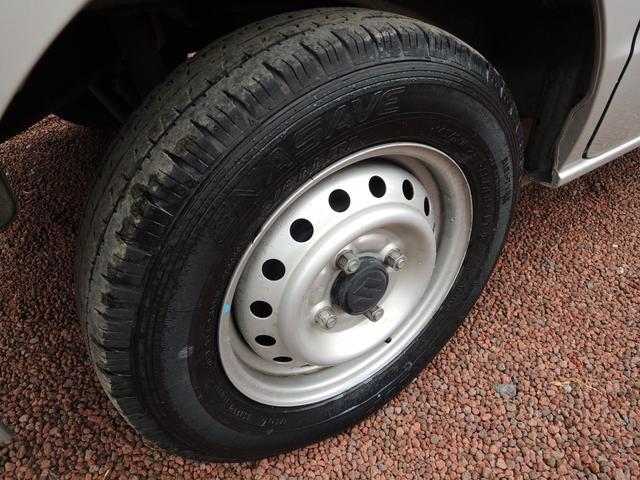 エブリイ PC 4速オートマ 両側スライド キーレスエントリー ヘッドライトレベライザー SDナビ BTオーディオ Bカメラ ETC オーバーヘッドコンソール タイミングチェーン式(10枚目)