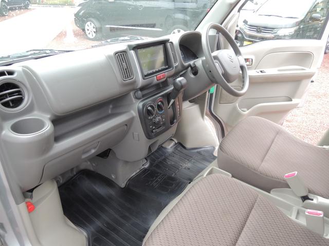 エブリイ PC 4速オートマ 両側スライド キーレスエントリー ヘッドライトレベライザー SDナビ BTオーディオ Bカメラ ETC オーバーヘッドコンソール タイミングチェーン式(13枚目)