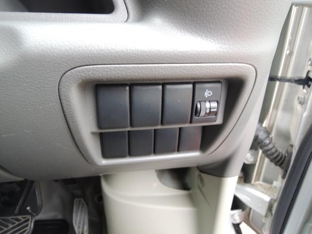 エブリイ PC 4速オートマ 両側スライド キーレスエントリー ヘッドライトレベライザー SDナビ BTオーディオ Bカメラ ETC オーバーヘッドコンソール タイミングチェーン式(18枚目)