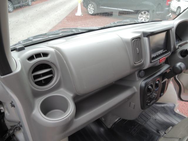 エブリイ PC 4速オートマ 両側スライド キーレスエントリー ヘッドライトレベライザー SDナビ BTオーディオ Bカメラ ETC オーバーヘッドコンソール タイミングチェーン式(20枚目)