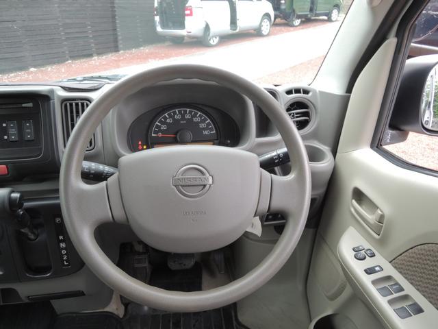 ＮＶ１００クリッパーバン ＧＸ　４速オートマ・ＥＴＣ・衝突軽減ブレーキ・全席パワーウインド・電動格納ミラー・キーレス・オーバーヘッドコンソール・純正ＣＤ・両側スライドドア・リアシート分割格納式・ハイルーフ・走行６．４万ｋｍ（21枚目）