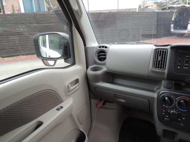 ＮＶ１００クリッパーバン ＧＸ　４速オートマ・ＥＴＣ・衝突軽減ブレーキ・全席パワーウインド・電動格納ミラー・キーレス・オーバーヘッドコンソール・純正ＣＤ・両側スライドドア・リアシート分割格納式・ハイルーフ・走行６．４万ｋｍ（23枚目）