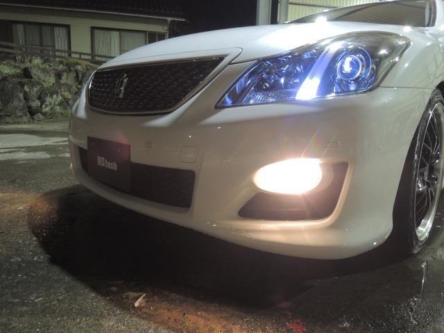 クラウン 2.5アスリート ナビパッケージ タナベ車高調・ロクサーニマルチフォルケッタ19AW・純正HDDナビ&地デジフルセグTV・バックカメラ・Bluetoohオーディオ・DVD再生OK・ビルトインETC・スマートキー&プッシュスタート(21枚目)