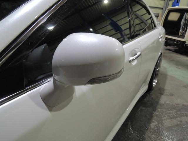 クラウン 2.5アスリート ナビパッケージ タナベ車高調・ロクサーニマルチフォルケッタ19AW・純正HDDナビ&地デジフルセグTV・バックカメラ・Bluetoohオーディオ・DVD再生OK・ビルトインETC・スマートキー&プッシュスタート(23枚目)