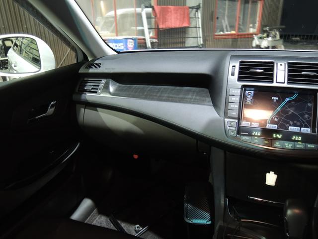 クラウン 2.5アスリート ナビパッケージ タナベ車高調・ロクサーニマルチフォルケッタ19AW・純正HDDナビ&地デジフルセグTV・バックカメラ・Bluetoohオーディオ・DVD再生OK・ビルトインETC・スマートキー&プッシュスタート(26枚目)