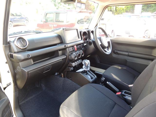 ジムニー XC 届出済未使用車・AT・4WD・LEDヘッドライト・シートヒーター・アクティブクルーズコントロール・デュアルブレーキサポート・障害物センサー・純正16AW・スマートキー&プッシュスタート(11枚目)