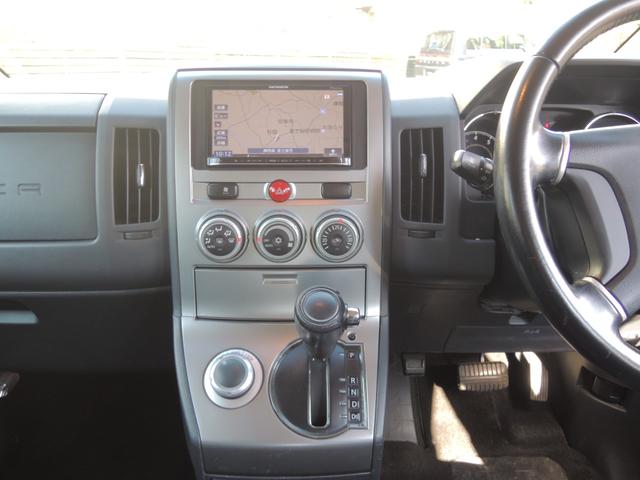 ４ＷＤ・カロッツェリアＳＤナビ＆地デジフルセグＴＶ・アルパインフリップダウンモニター・両側パワースライドドア・バックカメラ・ＥＴＣ・ＨＩＤ・スマートキー・Ｆグリル＆ドアミラーマッドブラックペイント