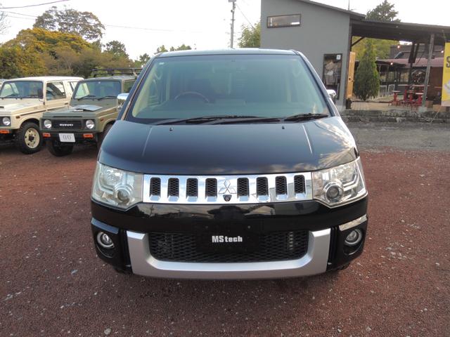 デリカＤ：５ シャモニー　特別仕様車・両側パワースライドドア・純正ＨＤＤナビ＆地デジフルセグＴＶ・ＥＴＣ・バックカメラ・フロント＆サイドカメラ・ウッドコンビハンドル・スマートキー・ＨＩＤヘッドライト・純正１８ＡＷ（3枚目）